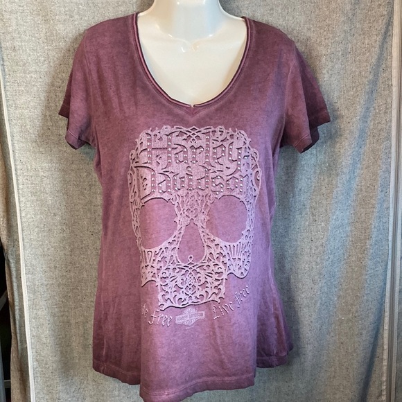 Harley-Davidson Tops - Harley Davidson Size Medium